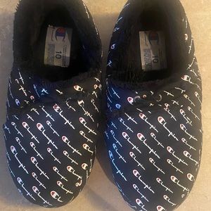 Men’s size 10 Champion Slippers
